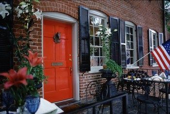 Inn At Court Square Charlottesville Exterior photo